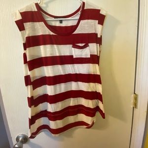 💜womens medium red/white stripe shirt💜